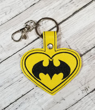 Bat Heart Vinyl Snap Tab Digital File
