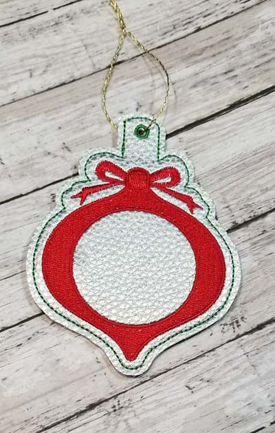 Ornament with Bow Snap Tab Digital File
