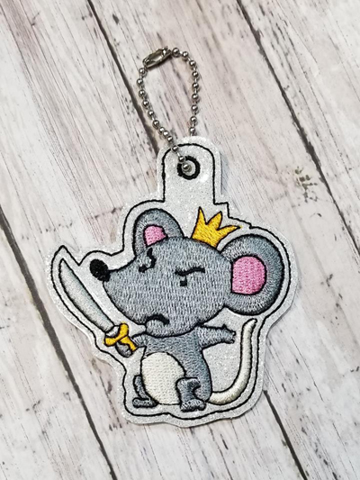 Mouse Sword Snap Tab & Eyelet Digital File